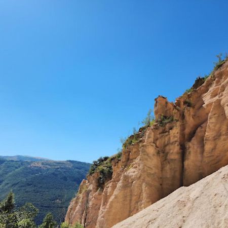 Locanda Della Pieve Pievebovigliana Екстериор снимка
