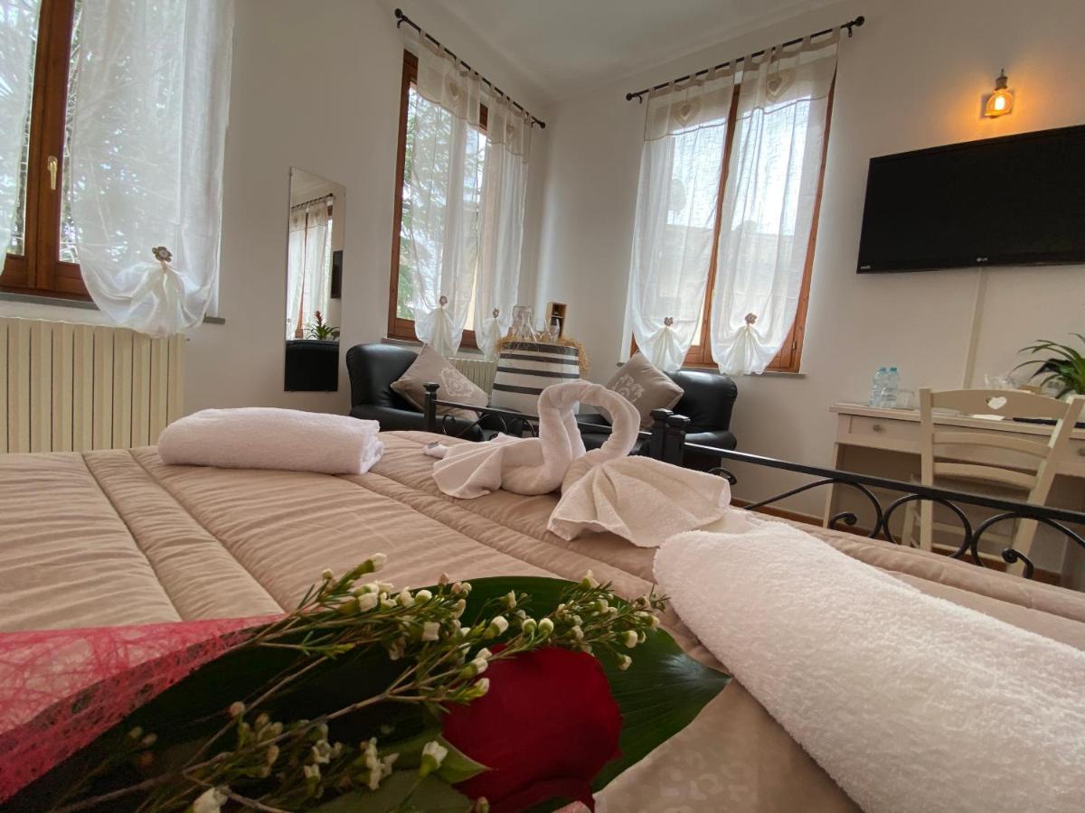 Locanda Della Pieve Pievebovigliana Екстериор снимка