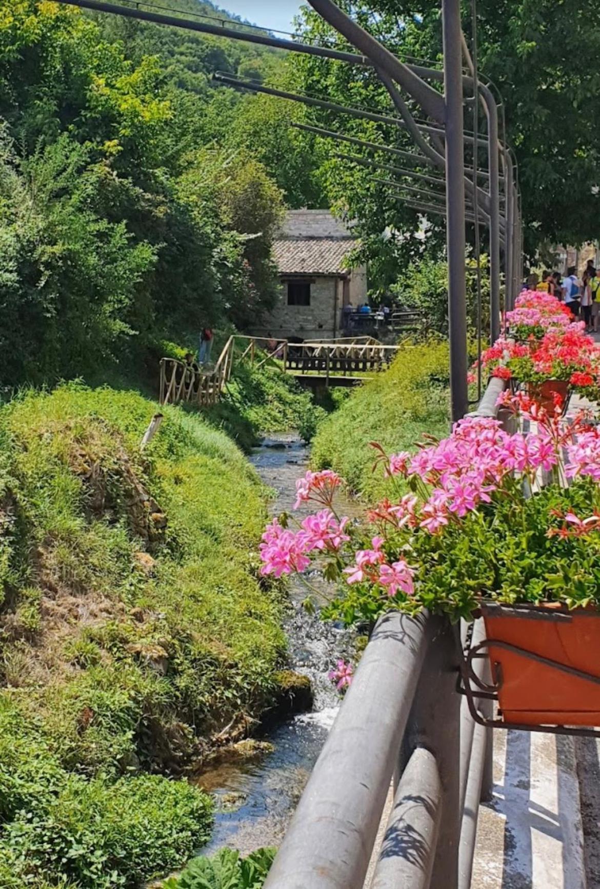 Locanda Della Pieve Pievebovigliana Екстериор снимка